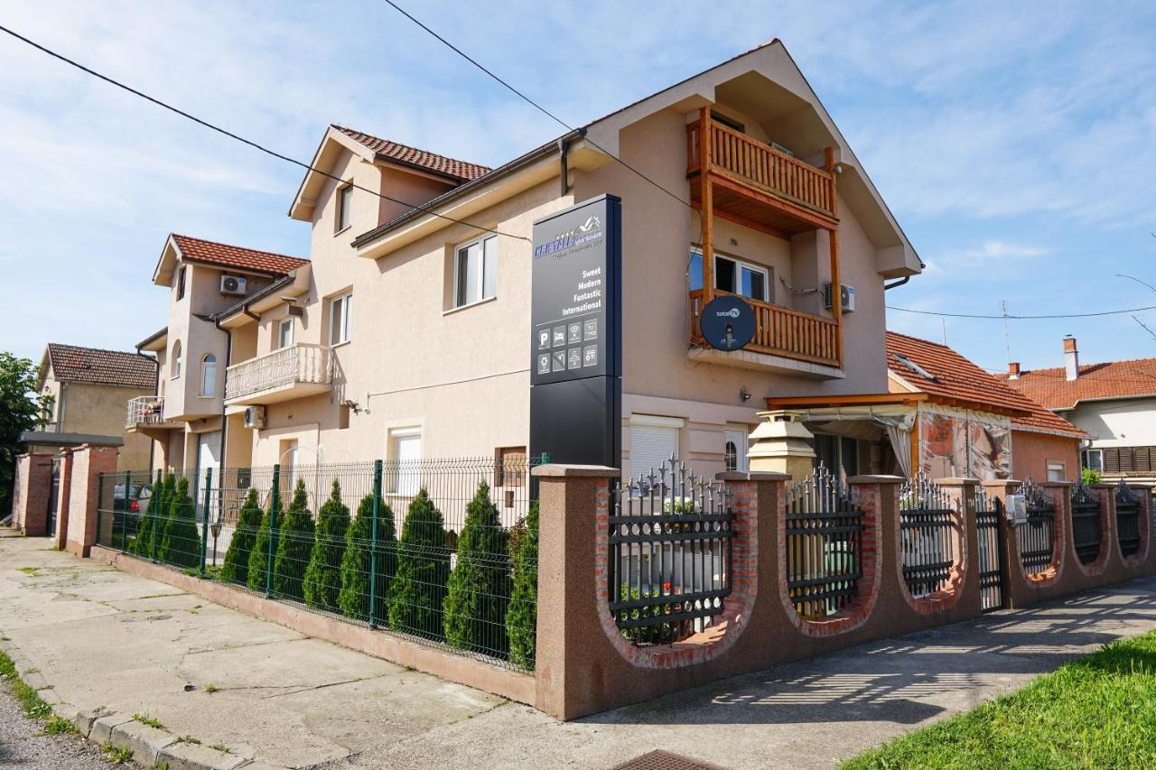 Kristall Apartments Šabac Extérieur photo